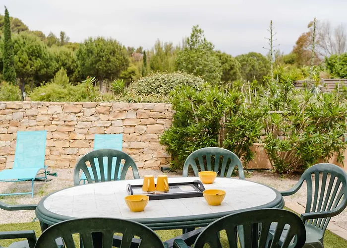 Spacieuse 4 Pieces, 6 Couchages, Terrasses Ensoleillees, Animaux Acceptes, Parking, Proche - Fr-1-409-127 Narbonne